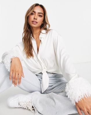 New Look tie front satin shirt with fluffy sleeves in white