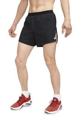 Nike AeroSwift 4" Running Shorts in Black/White