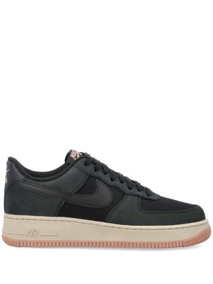 Nike Air Force 1' 07 lace-up sneakers - Black