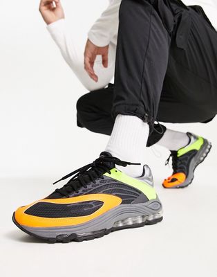 Nike Air Tuned Max sneakers in volt/total orange-Green