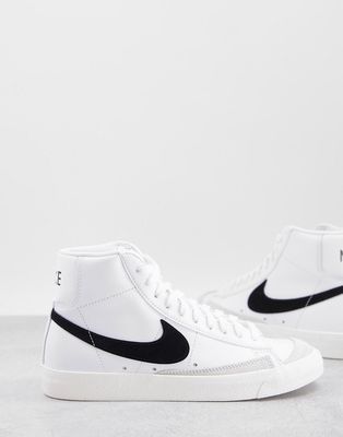 Nike Blazer Mid '77 VNTG sneakers in white/black