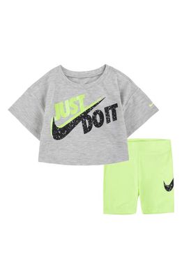 Nike Boxy Graphic T-Shirt & Bike Shorts Set in E1B-Ghost Green