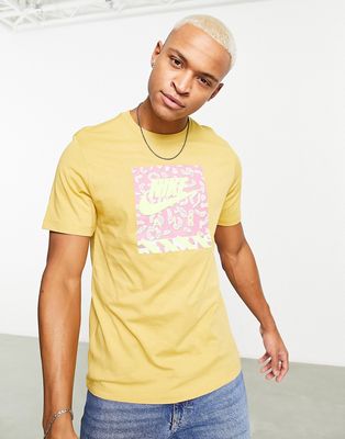 Nike Brandriffs HBR t-shirt in brown