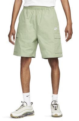 Nike Club Cargo Shorts in Oil Green/White