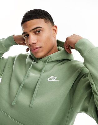 Nike Club hoodie in khaki-Green