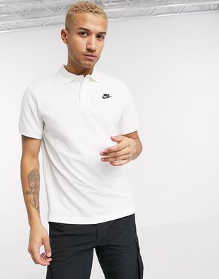 Nike Club PQ Matchup polo top in white-Gray
