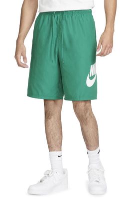 Nike Club Woven Shorts in Malachite/White
