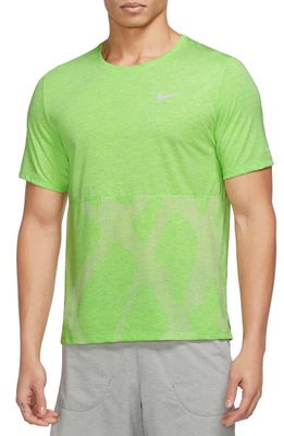 Nike Dri-FIT Run Division Running T-Shirt in Ghost Green/Silver