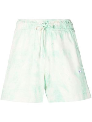 Nike embroidered-logo track shorts - Green