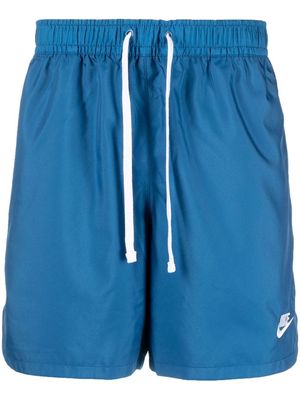 Nike embroidered swoosh-logo shorts - Blue