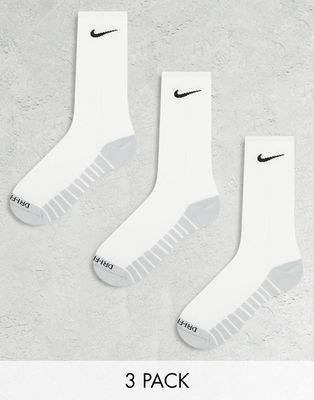 Nike Everyday Max Cushioned 3-pack socks in white