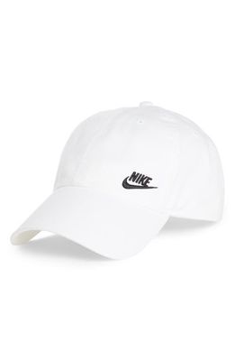 Nike Futura Classic Cap in White/Black