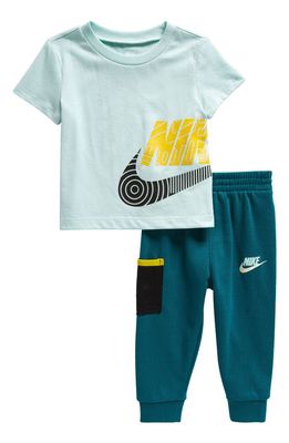 Nike Graphic T-Shirt & Joggers Set in Geode