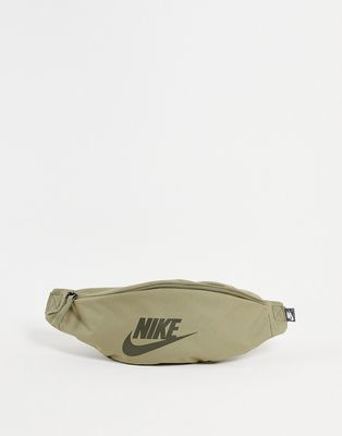 Nike Heritage waist pack in khaki-Green