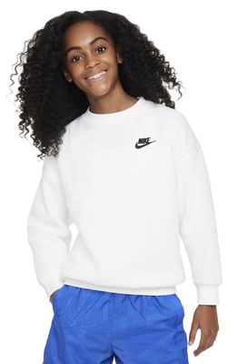 Nike Kids' Sportswear Club Fleece Sweatshirt in White/Black
