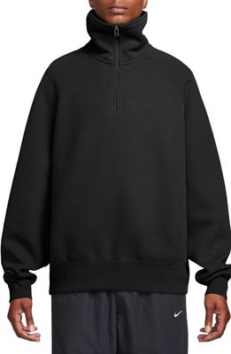 Nike Oversize Tech Fleece Reimagined Half Zip Pullover in Black