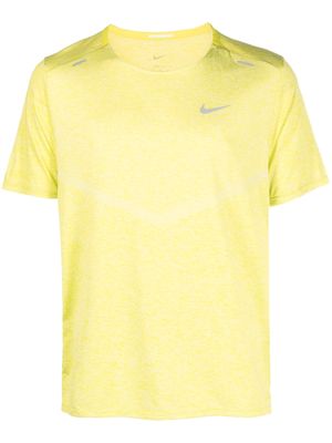 Nike reflective-detail crew-neck T-shirt - Green