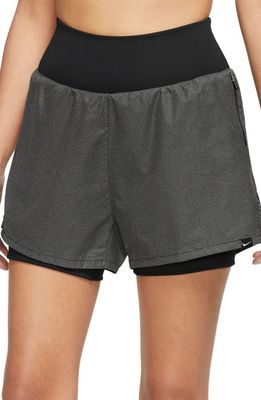 Nike Run Division 2-in-1 Reflective Shorts in Black/Black