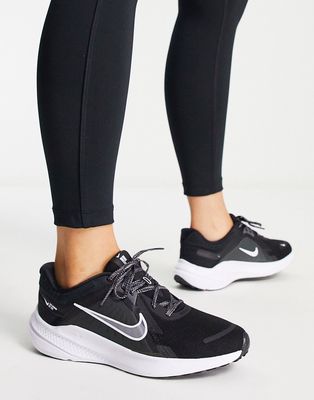 Nike Running Quest 5 trainers in black
