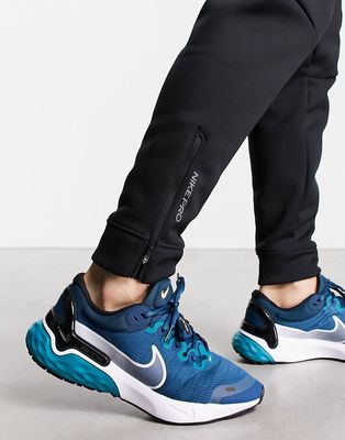 Nike Running Renew Run trainers in blue-Navy