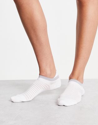 Nike Running Spark Cushioned socks in white