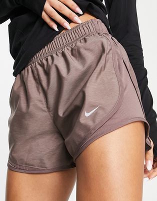 Nike Running Tempo short in brown
