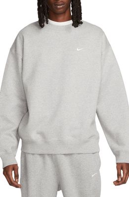 Nike Solo Swoosh Oversize Crewneck Sweatshirt in Dark Grey Heather/White