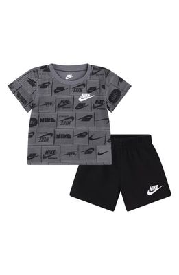 Nike Sportswear Club Graphic T-Shirt & Sweat Shorts Set in Black