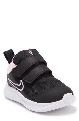 Nike Star Runner 3 Sneaker in Black/Black/Pink