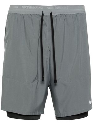 Nike Swoosh-motif running shorts - Grey