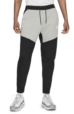 Nike Tech Fleece Jogger Sweatpants in Black/Dark Grey/White
