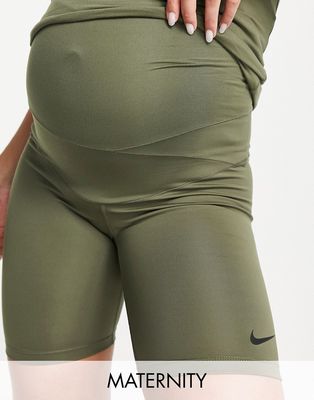 Nike Training Maternity Dri-FIT One 7-Inch legging shorts in khaki-Green
