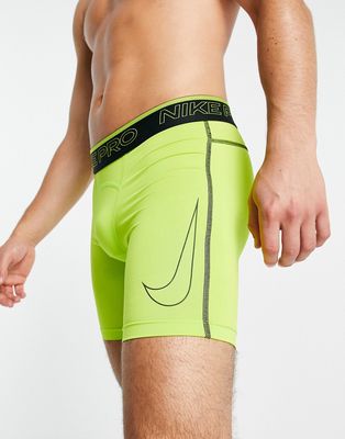 Nike Training Pro Dri-FIT tight shorts in lime-Green