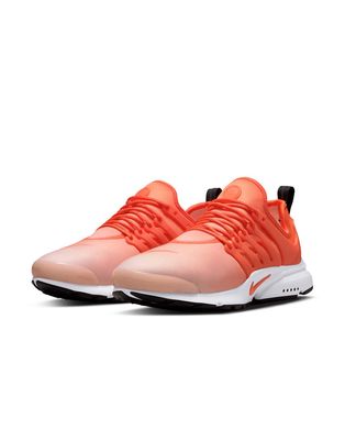 Nike W Air Presto sneakers in guava ice/rush orange