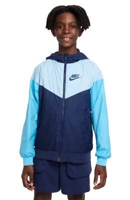 Nike Windrunner Water Resistant Hooded Jacket in Midnight Navy/Ocean /Navy