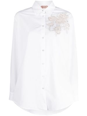 Nº21 floral-appliqué long-sleeve shirt - White