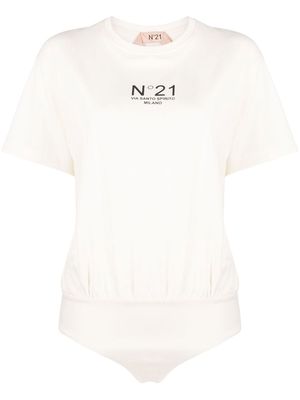 Nº21 logo-print T-shirt - Neutrals