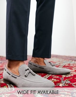 Noak made in Portugal loafers with tassel detail in gray suede