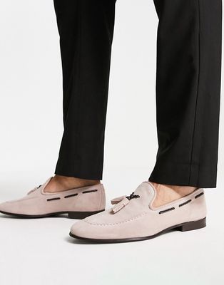 Noak made in Portugal loafers with tassel detail in pink suede