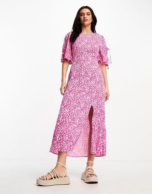 Nobody's Child Elka heart print midi dress in pink