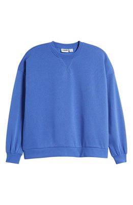 Noisy may Amanda V-Notch Crewneck Sweatshirt in Amparo Blue