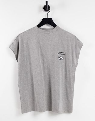 Noisy May cotton T-shirt with what the ship slogan in gray - gray-Grey