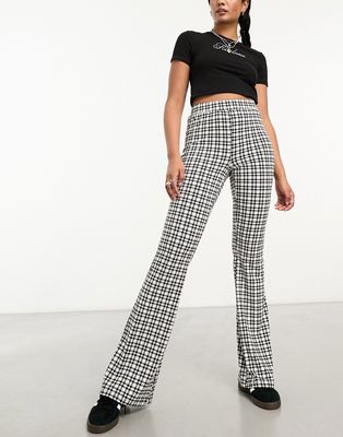 Noisy May flared pants in black houndstooth-Multi