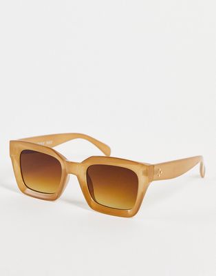 Noisy May oversized square sunglasses in brown