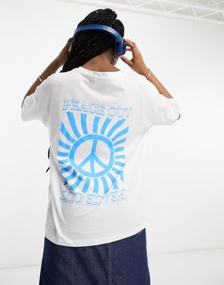Noisy May peace out motif oversized t-shirt in white
