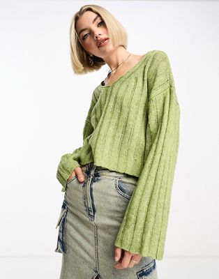 Noisy May slouchy v-neck wide rib knit sweater in green