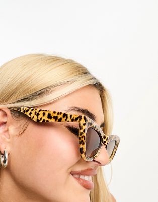 Noisy May squared cat eye sunglasses in leopard print-Brown