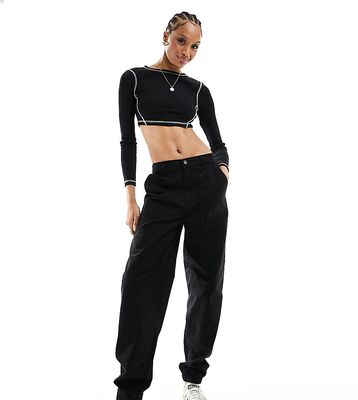 Noisy May Tall elasticized waist cargo pants in black-Brown