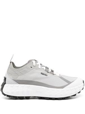 norda x Reigning Champ 001 panelled sneakers - Grey