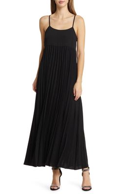 Nordstrom Pleated Maxi Dress in Black